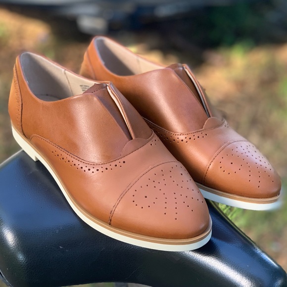 Women's Time and Tru Slip-On Oxford Memory Foam - Picture 3 of 8